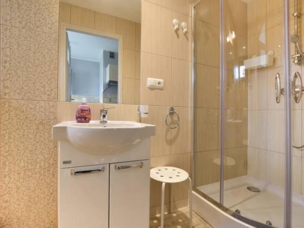 Apartament W Miescie Duszniki Zdrój Extérieur photo